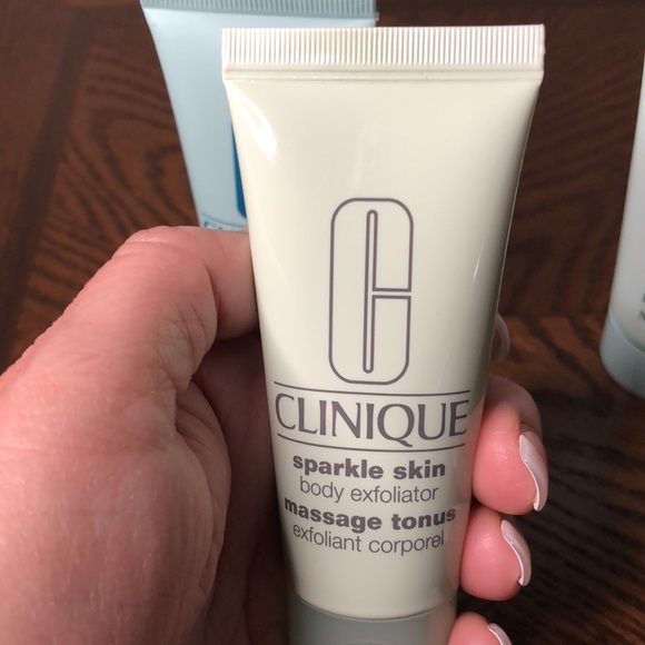 🌸3/$30🌸face & body bundle - Picture 4 of 7